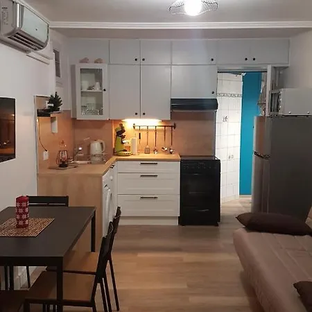 Appartement en Résidence avec piscine Le Barcarès Extérieur photo