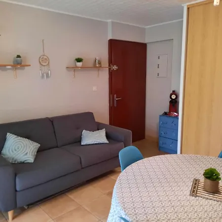 Appartement en Résidence avec piscine Le Barcarès Extérieur photo
