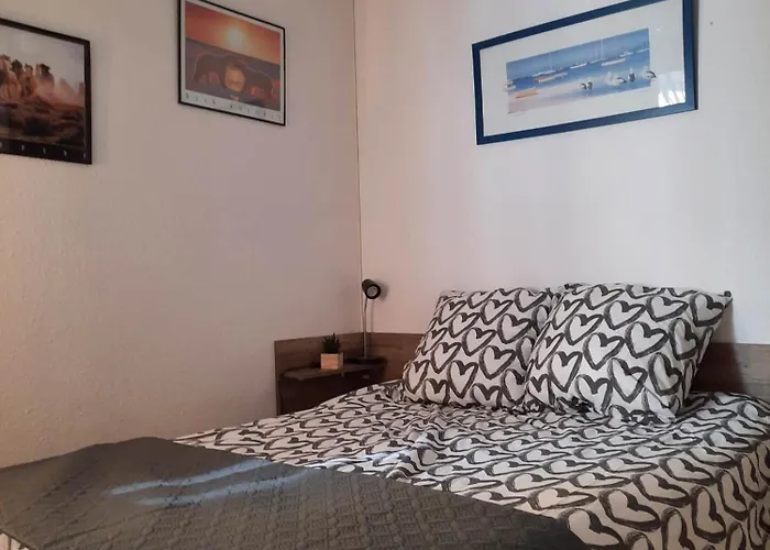 Appartement En Residence Avec Piscine Proche Mer