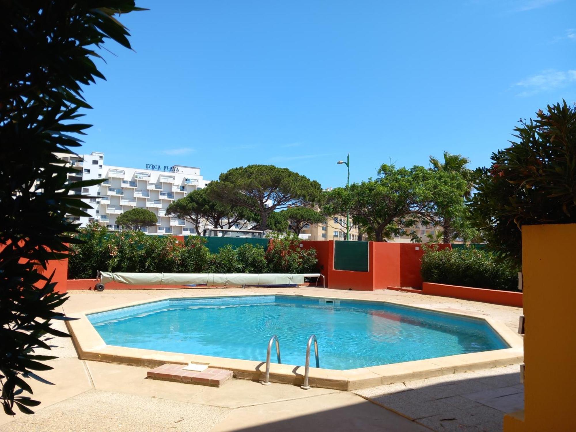 Apartment En Avec Piscine Proche *